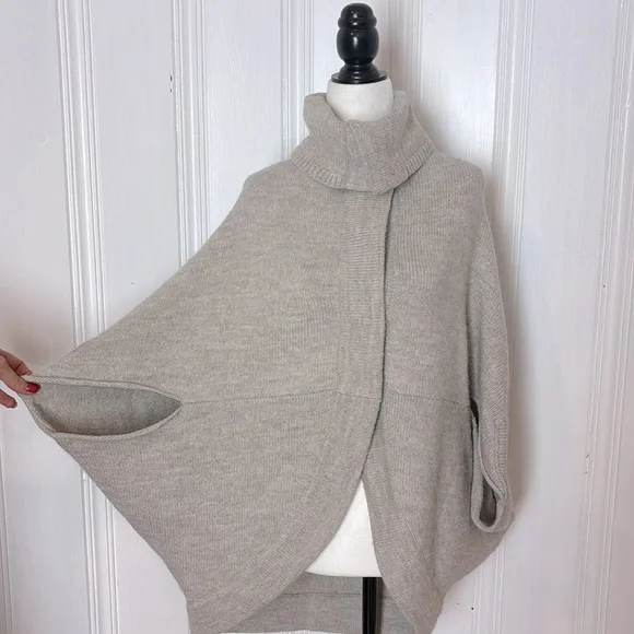 Light Beige Convertible Turtleneck Poncho Sweater/cardigan - Picture 7 of 13